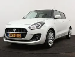 Wit metallic Gebruikt 2024 Suzuki Swift Limited Hatchback | € 18.445 (Eerlijke prijs)