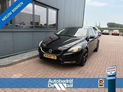 Zwart Gebruikt 2013 Volvo V40 Kinetic Stationwagen | € 12.450 (Iets duurder)