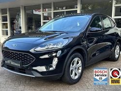Zwart Gebruikt 2022 Ford Kuga Cool & Connect SUV | € 22.800 (Super prijs)
