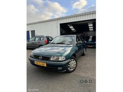 Groen Gebruikt 1997 Opel Astra Hatchback | € 1.000