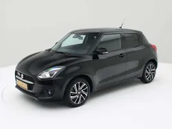 Zwart Gebruikt 2023 Suzuki Swift Style Hatchback | € 17.950 (Eerlijke prijs)