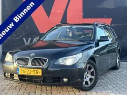 Zwart, metallic lak Gebruikt 2007 BMW 525 Executive Stationwagen | € 3.999 (Iets duurder)