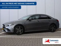 Grijs Gebruikt 2020 Mercedes A250 AMG line Sedan | € 28.995 (Eerlijke prijs)