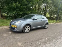 Grijs Gebruikt 2010 Alfa Romeo MiTo Distinctive Hatchback | € 1.999 (Eerlijke prijs)