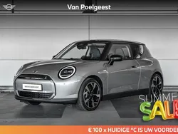 Grijs Gebruikt 2024 Mini Cooper SE Classic Hatchback | € 33.900 (Eerlijke prijs)