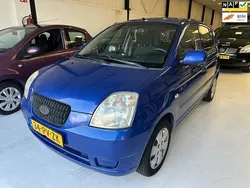 Blauw Gebruikt 2005 Kia Picanto 2 Hatchback | € 1.250 (Eerlijke prijs)