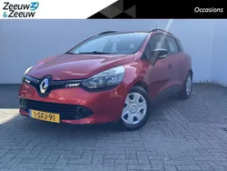 Rood Gebruikt 2013 Renault Clio GrandTour Authentique Stationwagen | € 6.950 (Goede deal)