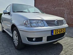 Grijs Gebruikt 2001 VW Polo Trendline Hatchback | € 1.250 (Eerlijke prijs)