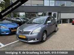 Blauw Gebruikt 2010 Toyota Verso Comfort MPV | € 9.400 (Duur)