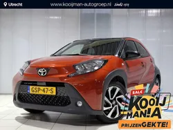 Rood Gebruikt 2023 Toyota Aygo Pulse Hatchback | € 17.249 (Eerlijke prijs)
