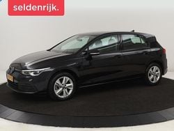 Zwart Gebruikt 2022 VW Golf VIII Life Hatchback | € 18.900 (Super prijs)