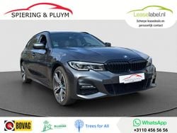 , metallic lak Gebruikt 2022 BMW 320 M Sport Stationwagen | € 29.840 (Goede deal)