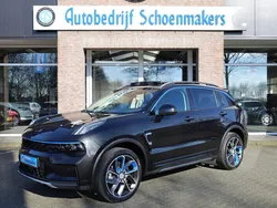 Zwart Gebruikt 2022 Lynk & Co 01 SUV | € 25.940 (Goede deal)