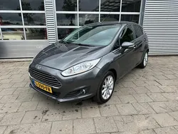 Grijs Gebruikt 2017 Ford Fiesta Titanium Hatchback | € 4.949 (Super prijs)