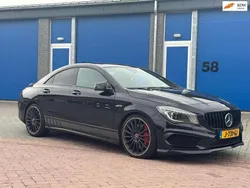 Zwart, metallic lak Gebruikt 2014 Mercedes CLA45 AMG AMG Sedan | € 20.990 (Goede deal)