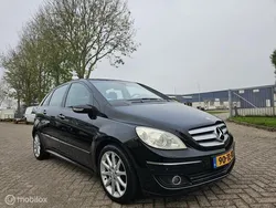 Zwart Gebruikt 2006 Mercedes B200 MPV | € 2.999 (Iets duurder)