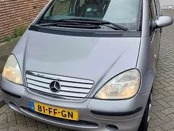 Grijs Gebruikt 2000 Mercedes A190 Elegance Stationwagen | € 850