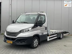 Grijs Gebruikt 2022 Iveco Daily Van | € 39.890 (Duur)