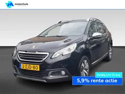 Zwart Gebruikt 2015 Peugeot 2008 Allure SUV | € 10.945 (Eerlijke prijs)