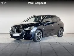 Zwart Gebruikt 2024 BMW 225 Active Tourer M Sport MPV | € 42.995 (Eerlijke prijs)