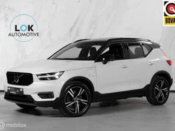 Wit Gebruikt 2020 Volvo XC40 R-Design SUV | € 33.950 (Eerlijke prijs)
