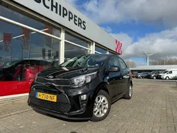 Zwart, metallic lak Gebruikt 2020 Kia Picanto Hatchback | € 9.950 (Eerlijke prijs)