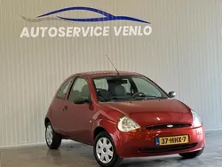 Rood Gebruikt 2009 Ford Ka Cool & Sound Edition Hatchback | € 1.750 (Eerlijke prijs)
