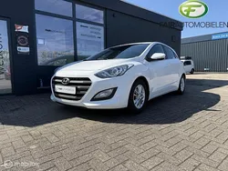 Wit Gebruikt 2017 Hyundai i30 GO! Hatchback | € 12.250 (Eerlijke prijs)