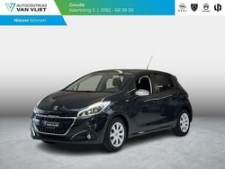 Standaardlak gris hurricane Gebruikt 2016 Peugeot 208 Hatchback | € 7.490 (Eerlijke prijs)