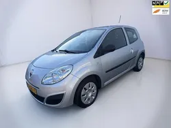 Grijs Gebruikt 2008 Renault Twingo Authentique Hatchback | € 2.950 (Eerlijke prijs)