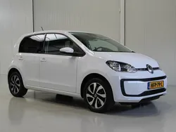Wit Gebruikt 2021 VW up! Active Hatchback | € 12.950 (Eerlijke prijs)