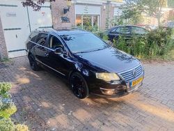 Zwart Gebruikt 2007 VW Passat Comfortline Stationwagen | € 6.500 (Duur)