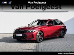 Rood Gebruikt 2024 BMW 330 M Sport Stationwagen | € 58.900
