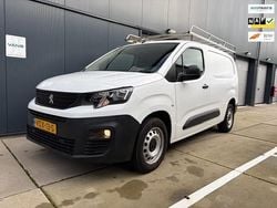 Wit Gebruikt 2020 Peugeot Partner Premium Van | € 10.745 (Eerlijke prijs)