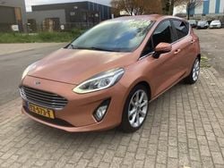 Oranje Gebruikt 2018 Ford Fiesta Vignale Hatchback | € 9.650 (Goede deal)