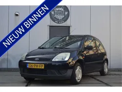 Blauw Gebruikt 2004 Ford Fiesta Style Hatchback | € 1.750 (Eerlijke prijs)