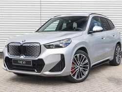 Zilver Nieuw 2025 BMW iX1 Executive SUV | € 63.734 (Eerlijke prijs)