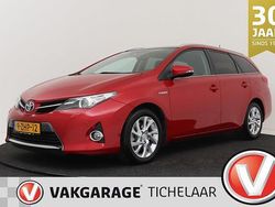 Rood Gebruikt 2015 Toyota Auris Touring Sports Stationwagen | € 13.699 (Goede deal)