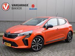 Oranje Gebruikt 2024 Renault Clio V Evolution Hatchback | € 17.900 (Eerlijke prijs)