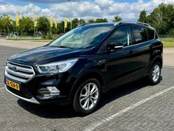 Zwart Gebruikt 2018 Ford Kuga Titanium SUV | € 16.995 (Goede deal)