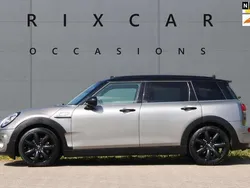 Grijs, metallic lak Gebruikt 2016 Mini Cooper SD Clubman Business Stationwagen | € 14.940
