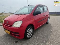 Rood Gebruikt 2007 Daihatsu Cuore Hatchback | € 875 (Eerlijke prijs)