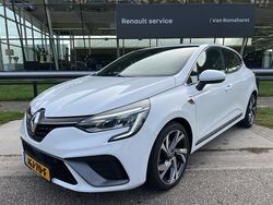 Wit Gebruikt 2021 Renault Clio V R.S. Hatchback | € 15.950 (Eerlijke prijs)