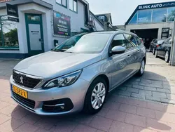 Grijs, metallic lak Gebruikt 2018 Peugeot 308 Stationwagen | € 9.299 (Eerlijke prijs)