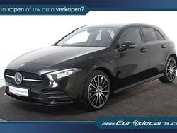 Zwart Gebruikt 2020 Mercedes A250 AMG line Hatchback | € 25.700 (Goede deal)