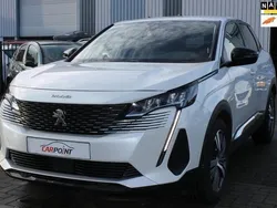 Wit Gebruikt 2022 Peugeot 3008 Allure SUV | € 22.795 (Goede deal)