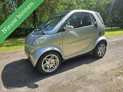 Grijs Gebruikt 2002 Smart ForTwo Coupé Pure Coupé | € 899 (Goede deal)