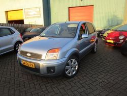 Grijs Gebruikt 2006 Ford Fusion Futura MPV | € 1.450 (Eerlijke prijs)