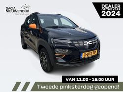 Noir astral gnq Gebruikt 2024 Dacia Spring Expression Hatchback | € 14.950 (Eerlijke prijs)