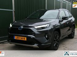 Grijs Gebruikt 2024 Toyota RAV4 Style SUV | € 41.950 (Eerlijke prijs)